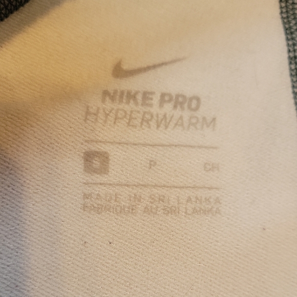 Nike Women's Digital Camo Hyper Warm Leggings - Blue and Teal Size Small - Picture 2 of 7